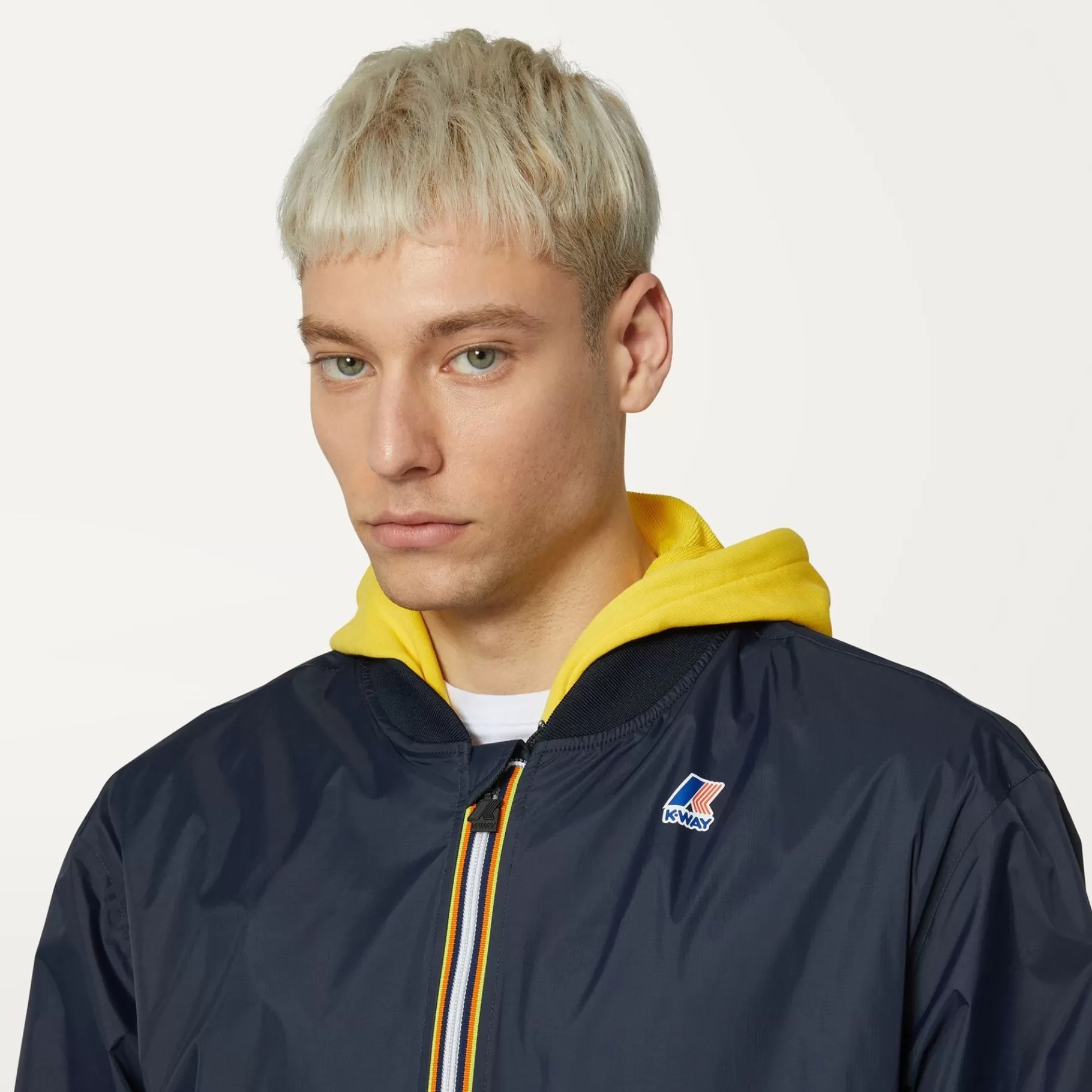 Le Vrai Classic*K-WAY Le Vrai 3.0 Amauren - Jackets - Short - Unisex - Blue Depth